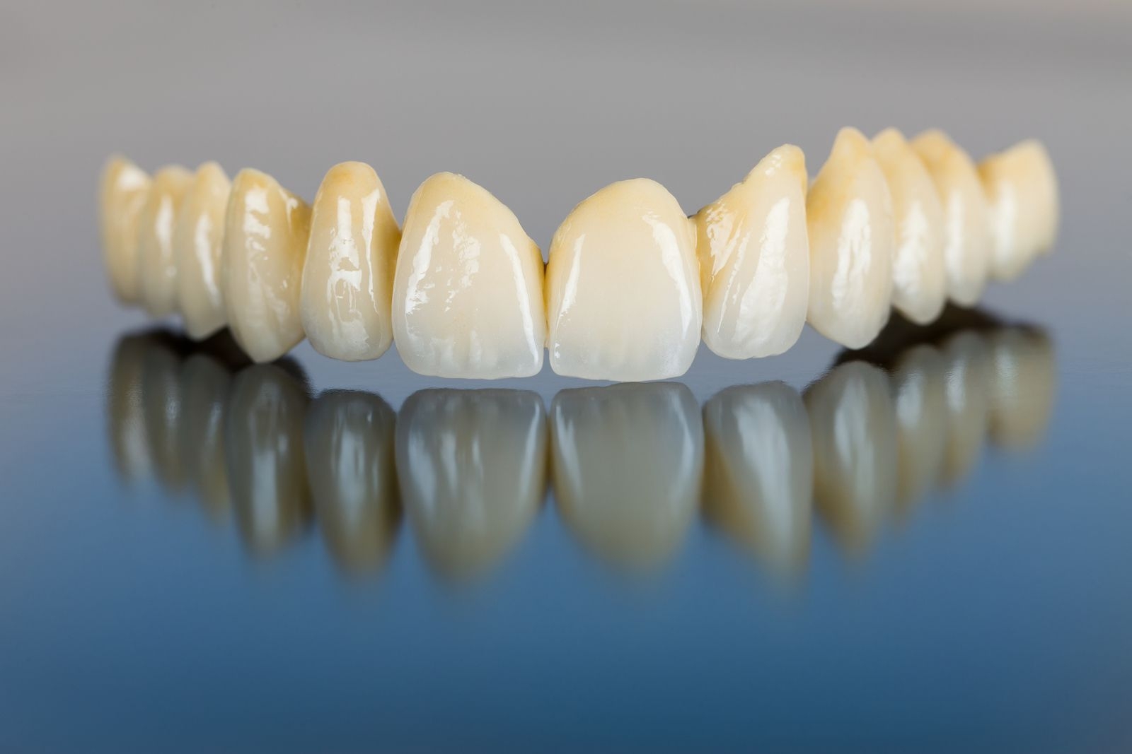 Đa dạng các loại răng sứ Zirconia